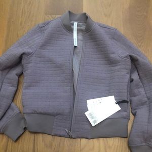 NWT Lululemon Serene Travels Bomber size 6